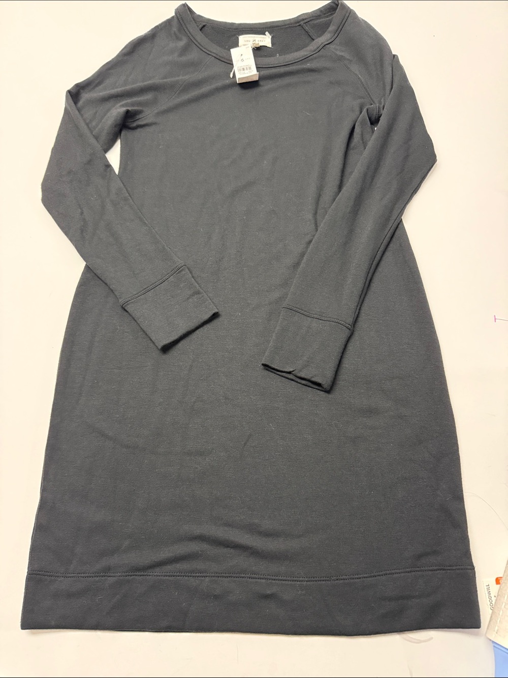 Lou & Grey Simple soft  Long Sleeve Dress in black